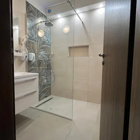 Eldorado Apartment *